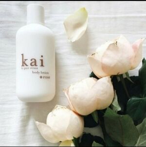 Kai Rose body lotion